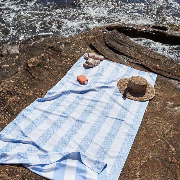 dock and bay towels beach