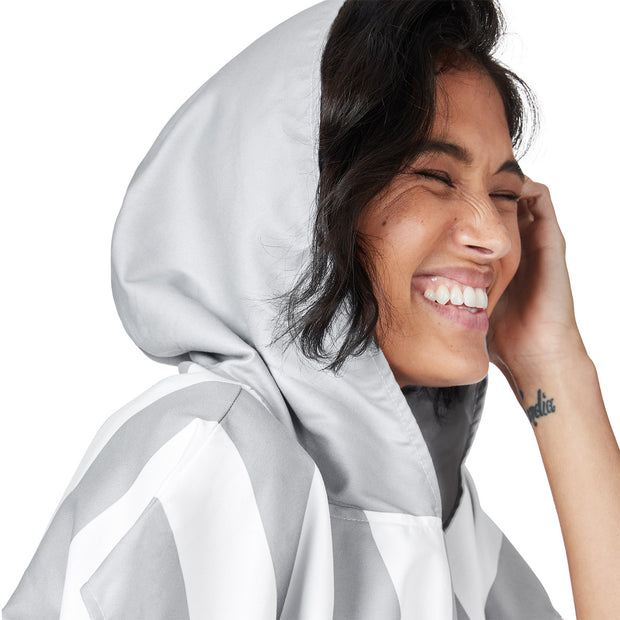 dock and bay poncho adults