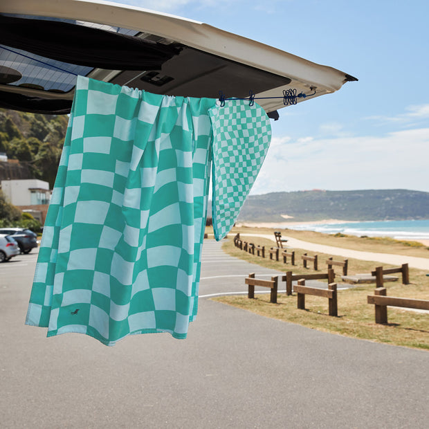 dock and bay towels beach